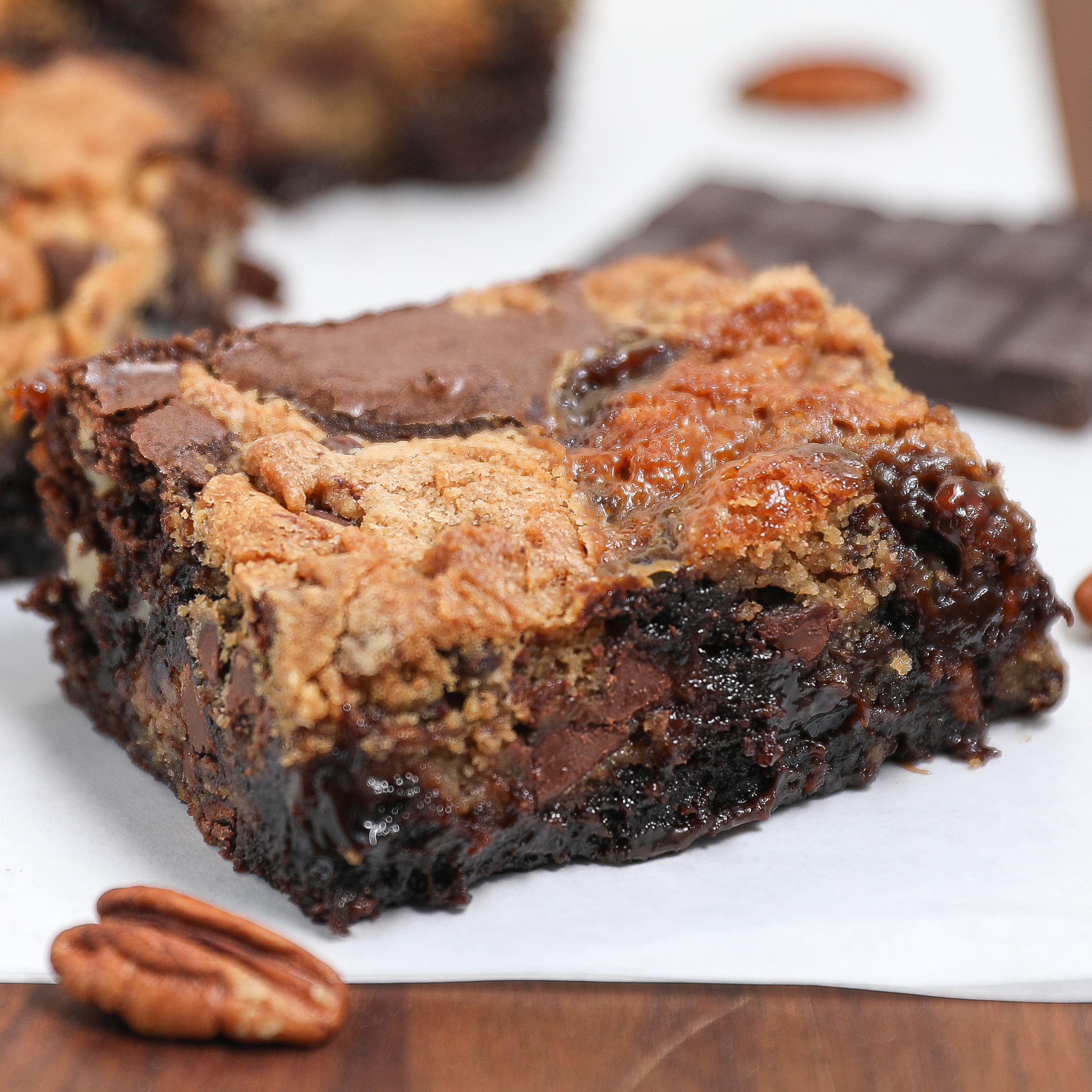 Brookie Turtle Bars – The Ultimate Brownie Cookie Treat