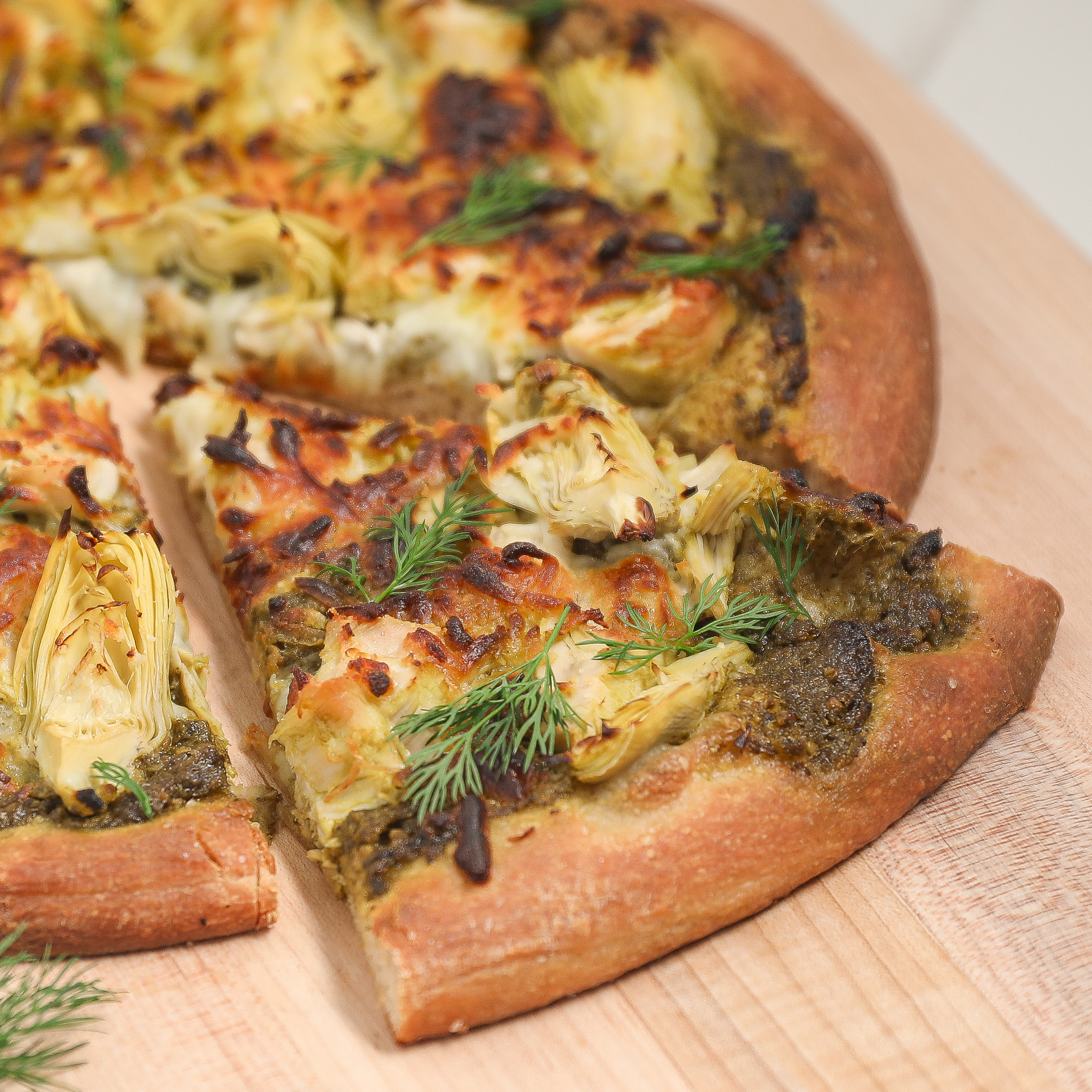 Artichoke Pesto Pizza with Chicken