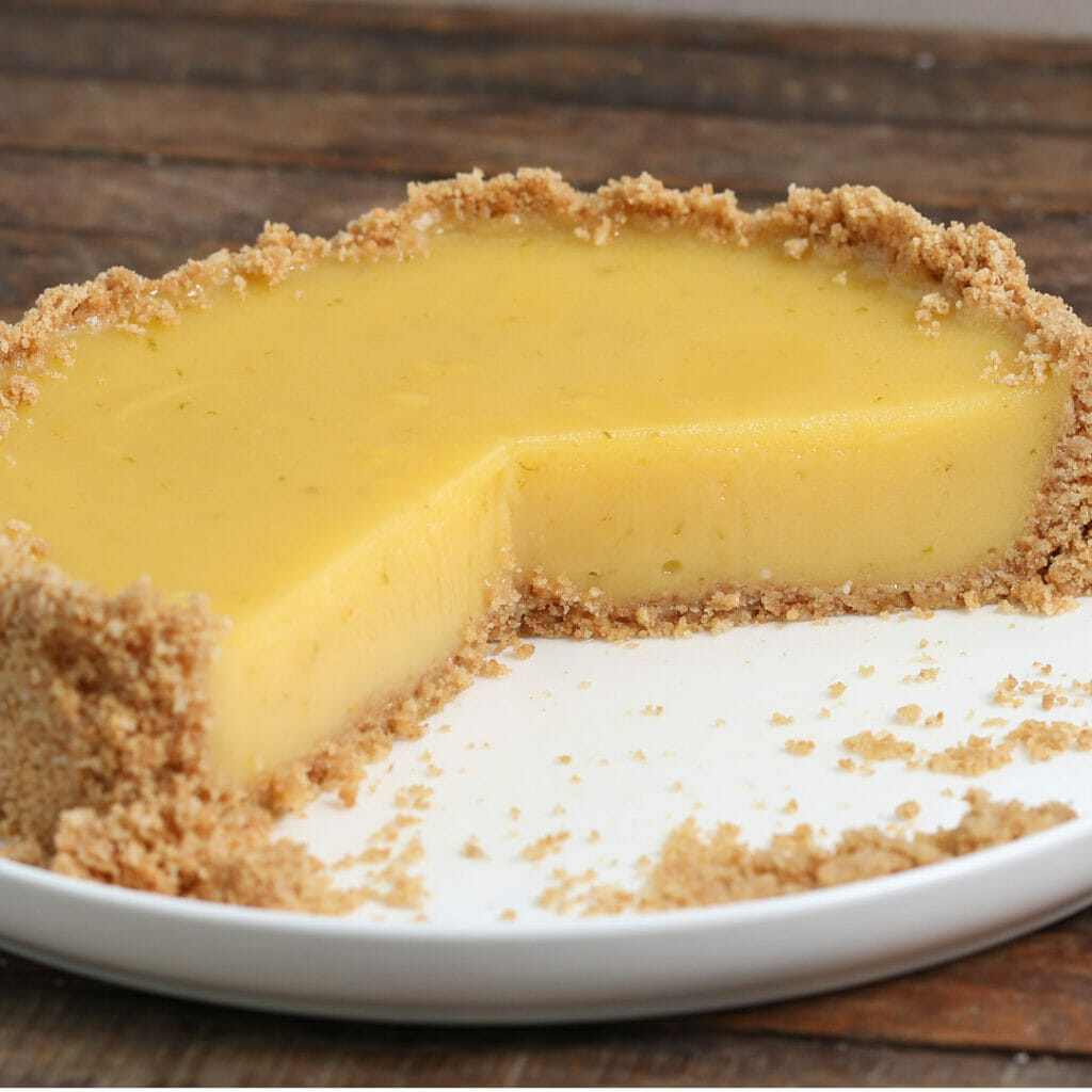 Gluten and Dairy Free Key Lime Pie with Macadamia Crust