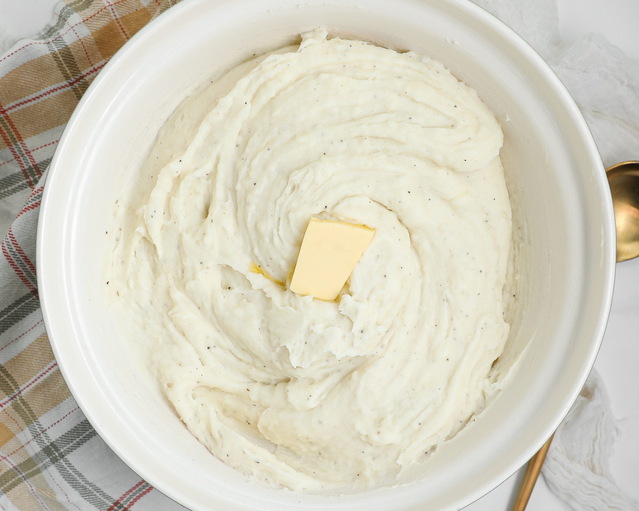 BEST Creamy Mashed Potatoes Recipe (Easy & Fluffy Every Time)