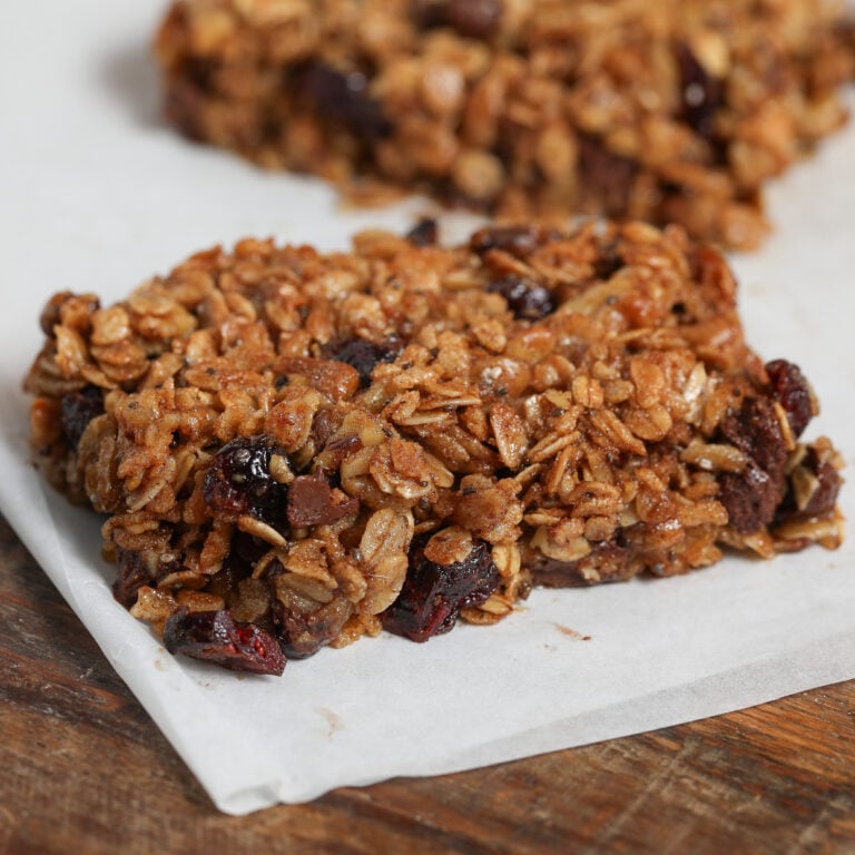 Pumpkin Spice Chewy Granola Bars