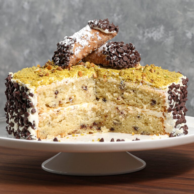 Cannoli Cake