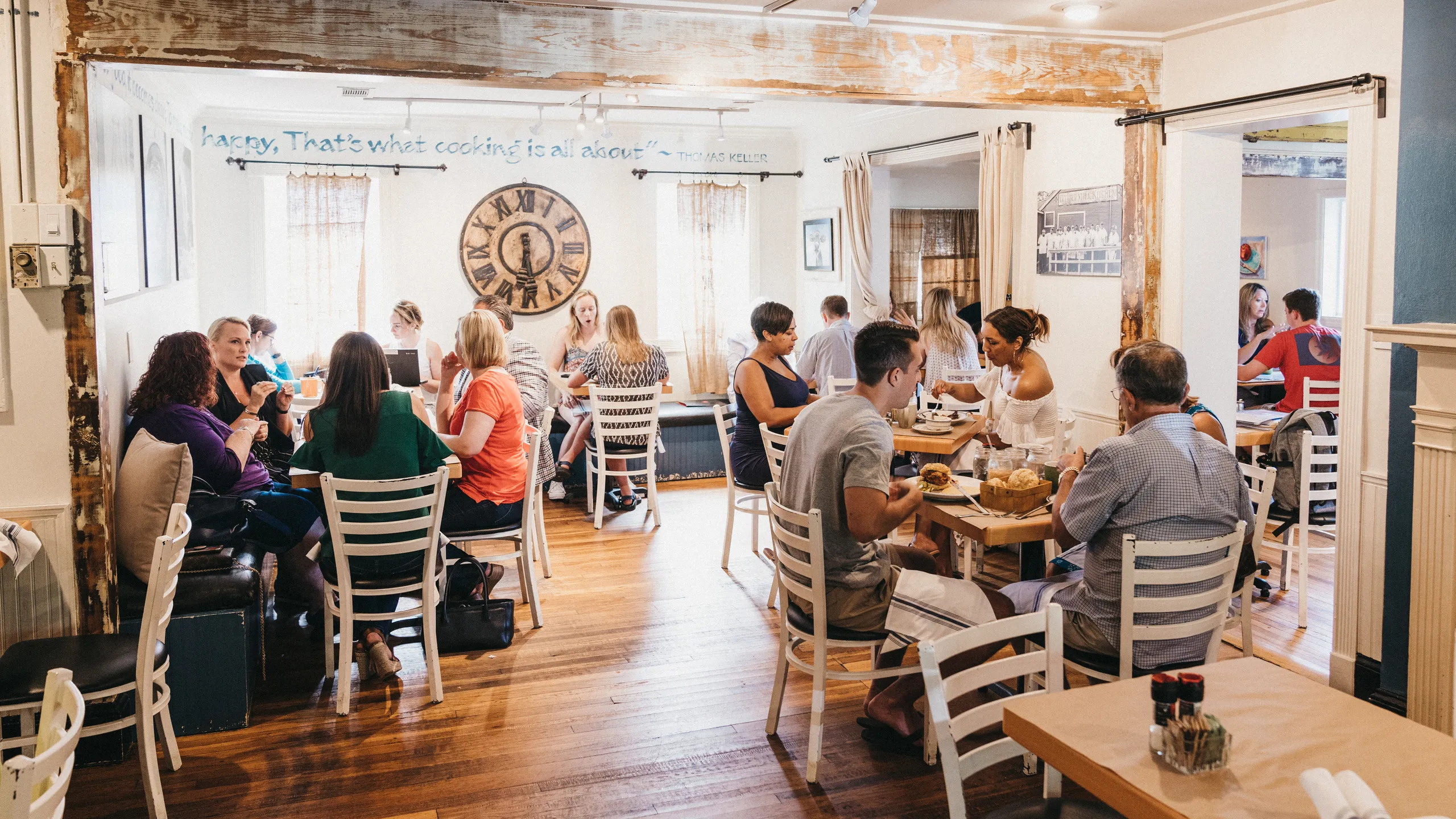 20 of the Best Restaurants in Georgia