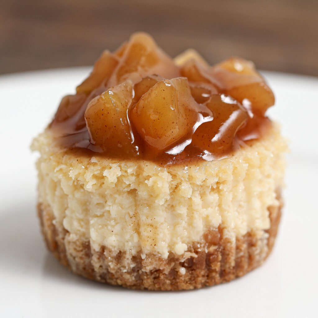 MiniAppleCheesecakes-BLOG2-1024x1024