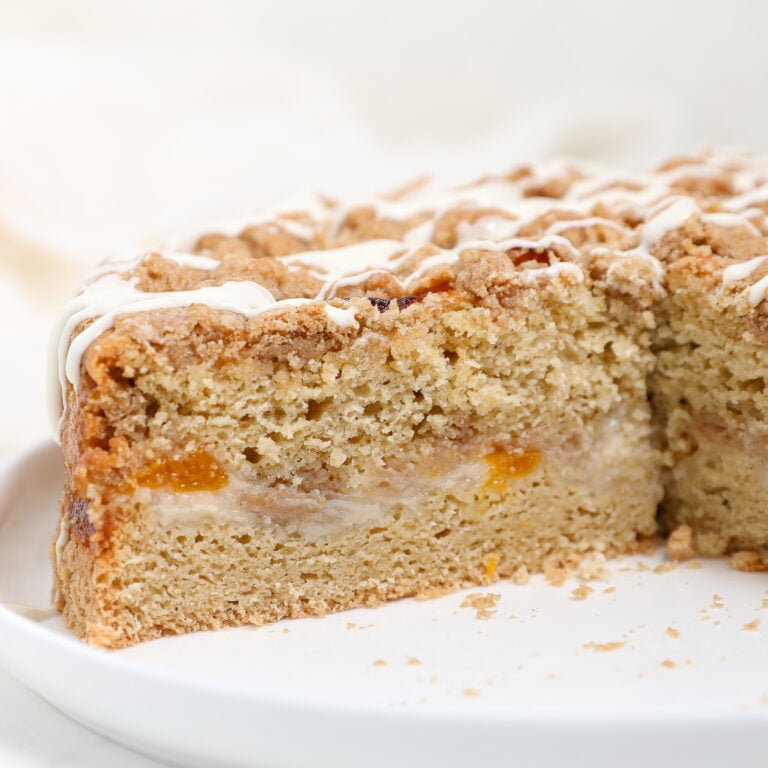 Peach Cobbler Coffee Cake