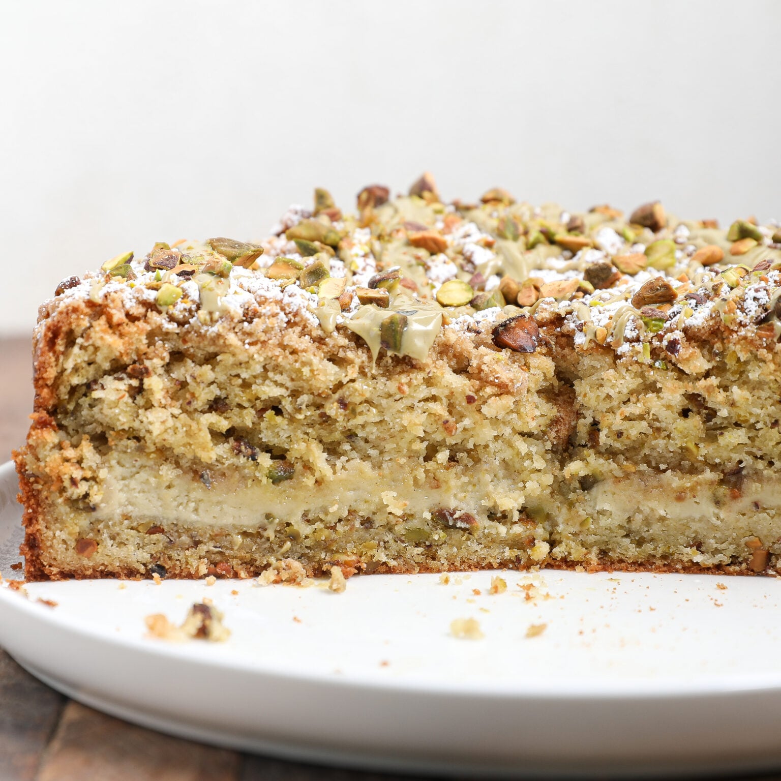 PistachioCoffeeCake-BLOG1-1536x1536