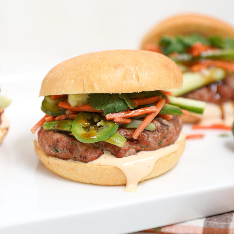 Bánh Mì Turkey Burgers