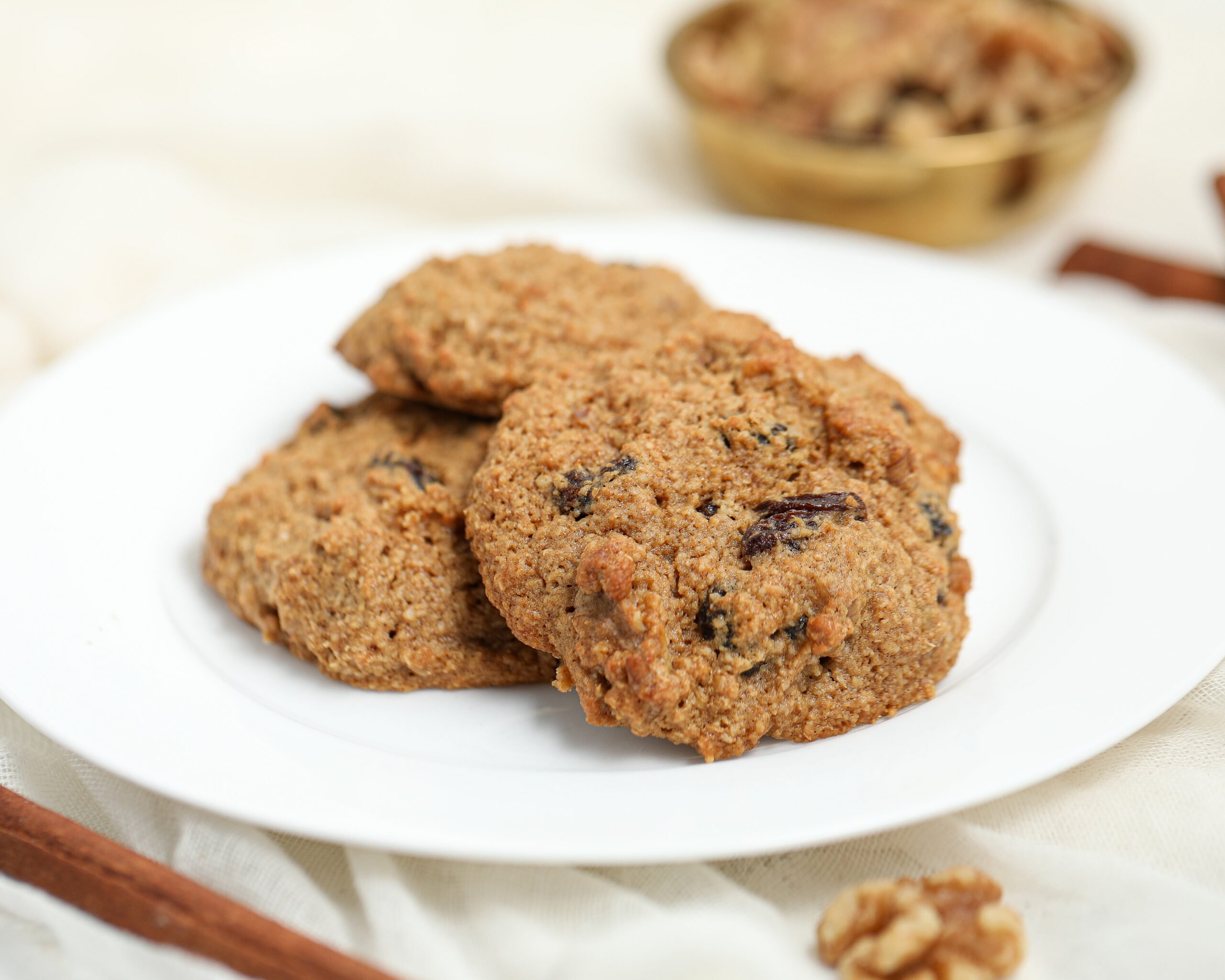 Cinnamon Oat Bran Cookies
