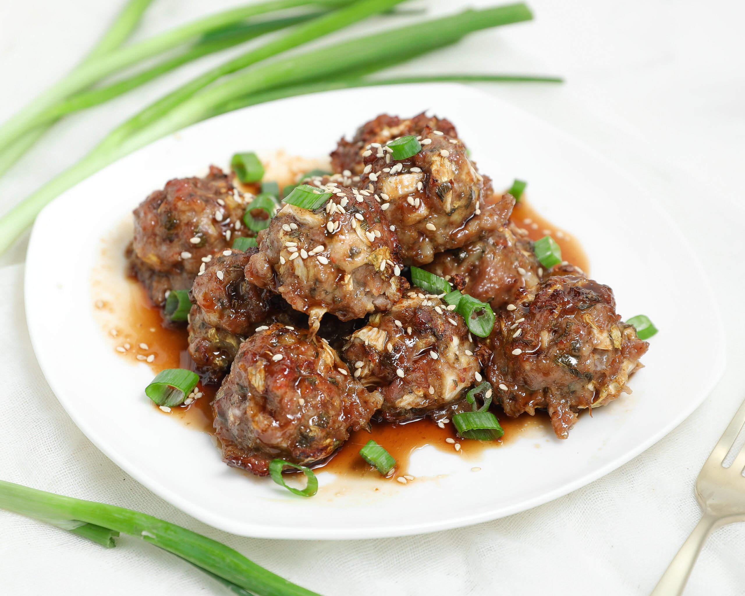 Asian Pork And Shrimp Meatballs (Oven Baked And Saucy)